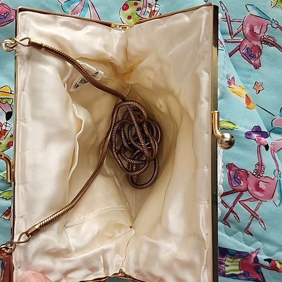 Purse - Picture 3 of 3